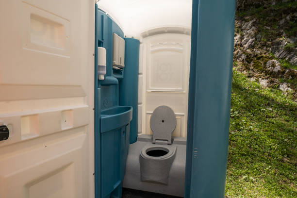 Portable Toilet Options We Offer in Palm Bay, FL